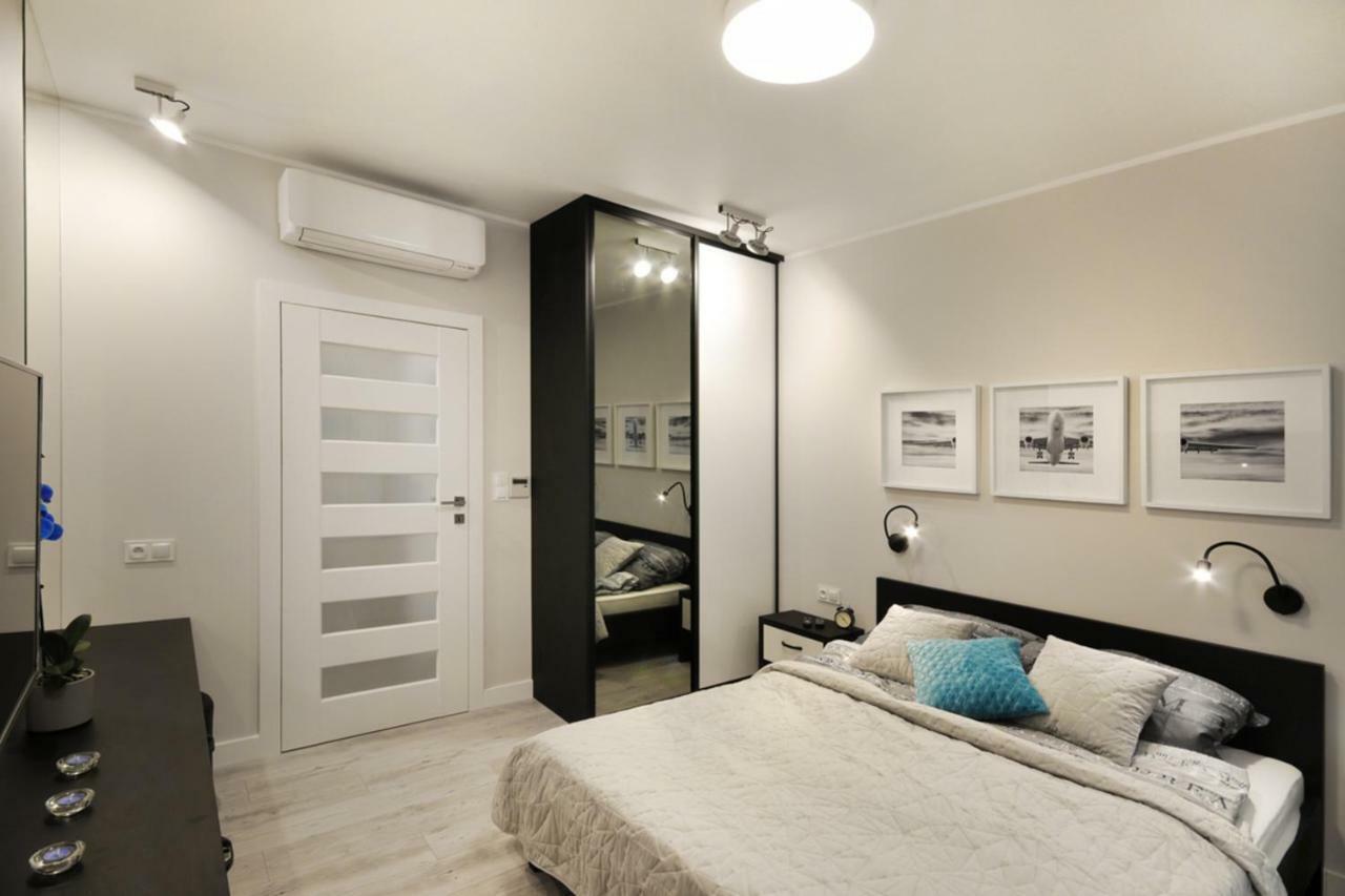 Bulwary Wislane P&O Serviced Apartments With Ac Varşova Dış mekan fotoğraf
