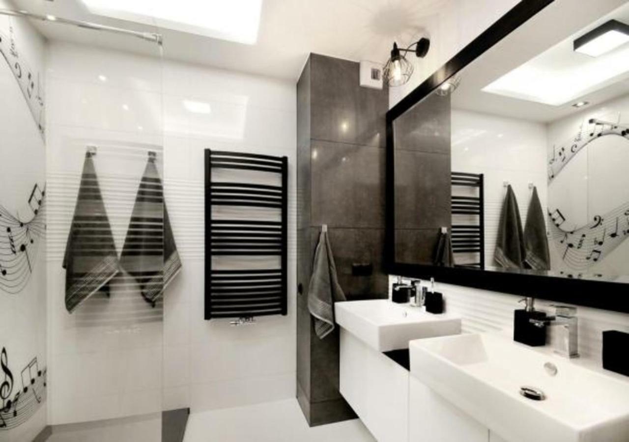 Bulwary Wislane P&O Serviced Apartments With Ac Varşova Dış mekan fotoğraf
